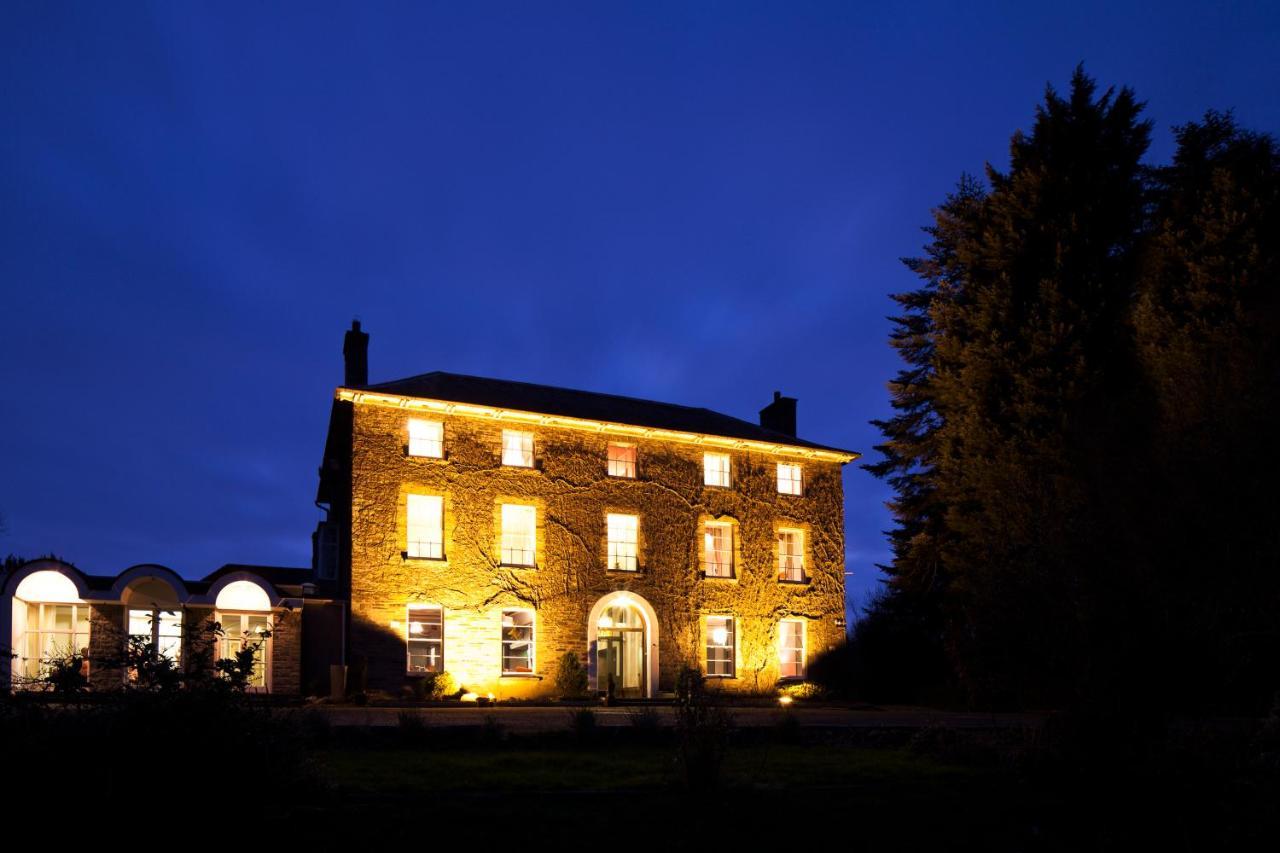 Hammet At Castell Malgwyn Llechryd Exterior photo